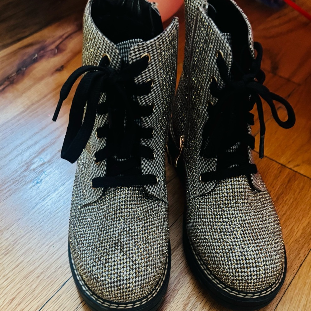 Kurt Geiger  Black and gold Kids Boots